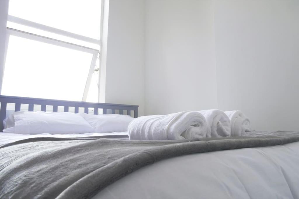 Discover Your Cozy Haven A Perfect Studio Getaway Лемингтън Спа Екстериор снимка
